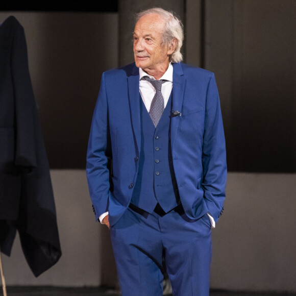 Exclusif - Patrick Chesnais - People lors de la représentation de la pièce de théâtre "L'invitation", écrite par H.Raccah, au Festival de Ramatuelle. Le 5 août 2021 © Cyril Bruneau / Festival de Ramatuelle / Bestimage