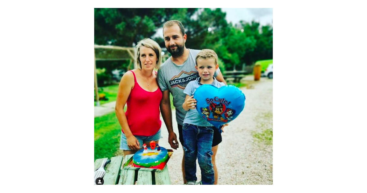 Claire L'amour Est Dans Le Pré Enceinte 2021 Claire (L'amour est dans le pré) enceinte : "Grossesse assez compliquée