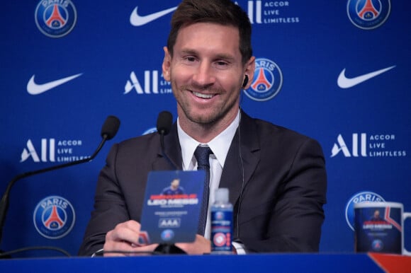 Conférence de presse de Lionel Messi à l'auditorium du Parc des Princes à Paris. © Federico Pestellini / Panoramic / Bestimage 