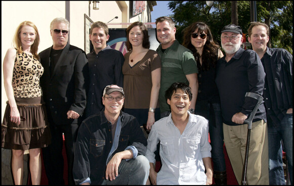 William Petersen inaugure son étoile sur le Walk of Fame à Hollywood, en 2009, avec les acteurs de la série "Les Experts". 
