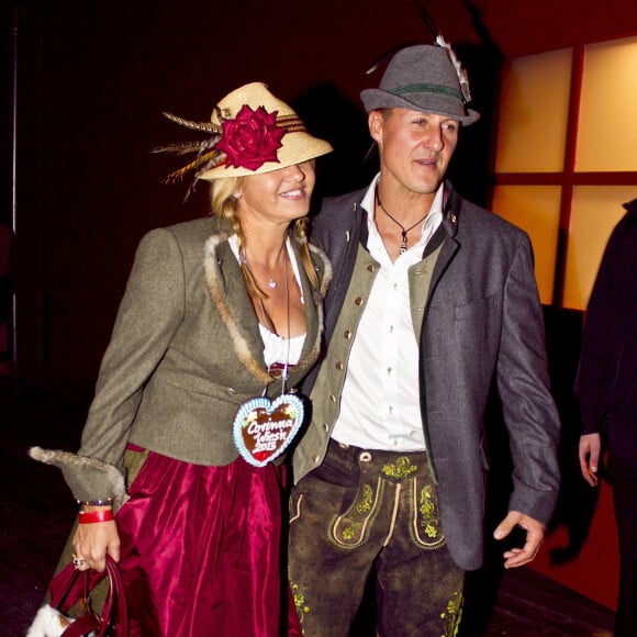 Michael Schumacher et sa femme Corinna lors de la soirée Oktoberfest a Munich le 1er octobre 2013.