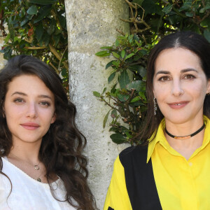 Zoé Adjani et Amira Casar lors du 14ème Festival du Film Francophone d'Angoulême. Le 26 août 2021 © Coadic Guirec / Bestimage