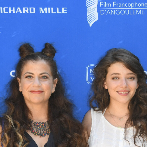 Lyes Salem, Kamir Aïnouz, Zoé Adjani et Amira Casar - Photocall du film "Cigare au miel" lors du 14ème Festival du Film Francophone d'Angoulême. Le 26 août 2021 © Coadic Guirec / Bestimage