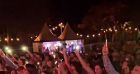 Laury Thilleman et Juan Arbeláez au concert de Jérémy Frérot, au Festival Pellicu-Live de Thuir, avec François-Xavier Demaison. Sur Instagram le 27 août 2021.
