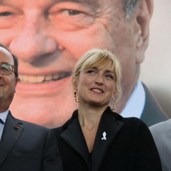 François Hollande et sa compagne Julie Gayet - Claude Chirac, son mari Frédéric Salat-Baroux et son fils Martin Rey-Chirac se sont rendus au musée du président Jacques Chirac de Sarran en Corrèze le 5 octobre 2019.