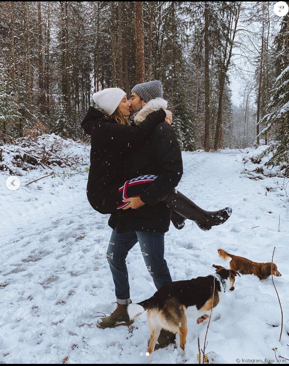 Ilona Smet et son petit ami en vacances à la montagne. Décembre 2020.