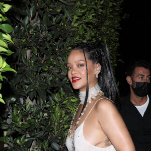 Rihanna se rend au restaurant Giorgio Baldi accompagnée de sa nièce Majesty à Santa Monica le 21 aout 2021.
