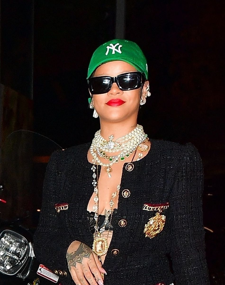 Exclusif - Rihanna est allée faire quelques courses chez Whole Foods à New York, le 15 août 2021.