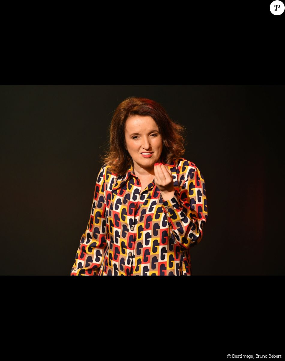 Anne Roumanoff durant la 14e édition des Sérénissimes de l'Humour au Grimaldi Forum, à Monaco pour la dernière soirée du festival le 23 mars 2019. © Bruno Bebert/Bestimage