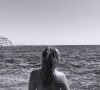Chloé Jouannet topless sur Instagram.
