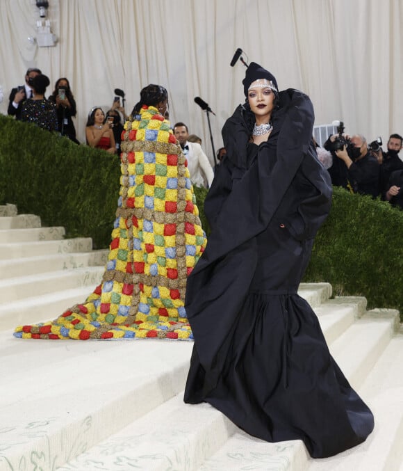 Rihanna et son compagnon ASAP Rocky - Soirée du Met Gala (Met Ball) 2021 "Celebrating In America: A Lexicon Of Fashion" au Metropolitan Museum of Art à New York, le 13 septembre 2021.