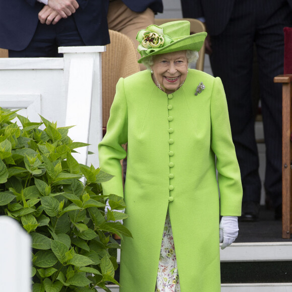 La reine Elisabeth II d'Angleterre assiste à la Cup Final du Guards Polo Club, de la parade et de la présentation du British Driving Society à Windsor, le 11 juillet 2021