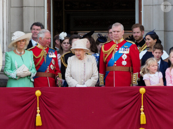 Camilla Parker Bowles, duchesse de Cornouailles, le prince Charles, prince de Galles, la reine Elisabeth II d'Angleterre, le prince Andrew, duc d'York, le prince Harry, duc de Sussex, et Meghan Markle, duchesse de Sussex - La famille royale au balcon du palais de Buckingham lors de la parade Trooping the Colour, célébrant le 93ème anniversaire de la reine Elisabeth II, Londres.