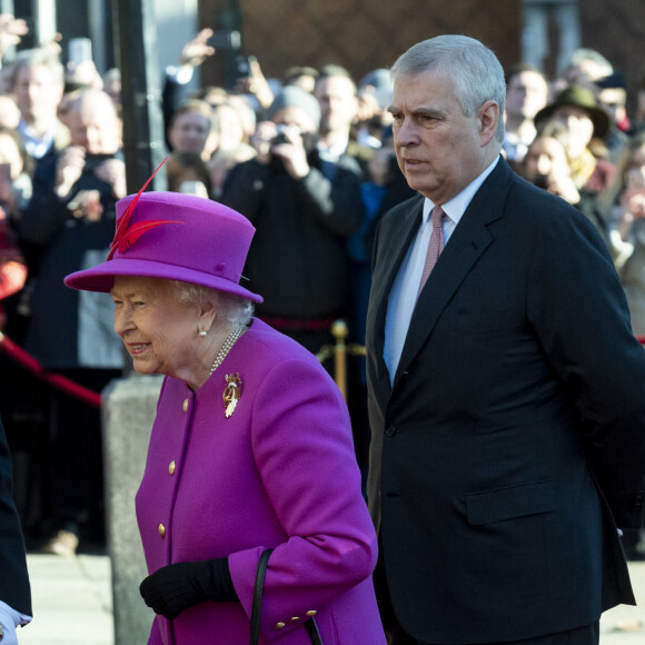 Le prince Andrew, duc d'York - La reine Elisabeth II d'Angleterre rend visit aux membres de "the Honourable Society of Lincoln's Inn" à Londres le 13 décembre 2018.