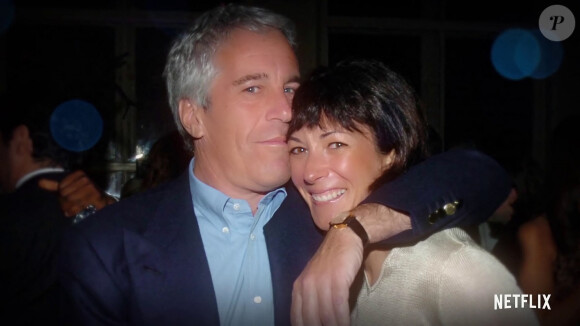 Jeffrey Epstein et Ghislaine Maxwell - Premières images du documentaire en quatre parties de Netflix "Jeffrey Epstein : Filthy Rich". Ce documentaire retrace le parcours du puissant milliardaire devenu délinquant sexuel, condamné en 2019.