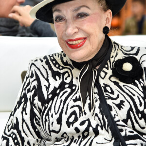 Geneviève de Fontenay - Concours de créateurs de mode à la foire expo de Cherbourg-en-Cotentin sur le thème de l'Irlande dans la Grande Halle de La Cité de la Mer à Cherbourg, le 31 octobre 2016. © Lionel Urman/Bestimage