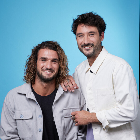 Exclusif - Lucas Frérot et Jérémy Frérot ont chanté ensemble dans de l'émission "Duos Mystères" avant de faire une sortie remarquée à Roland-Garros © Gaffiot-Moreau / Bestimage