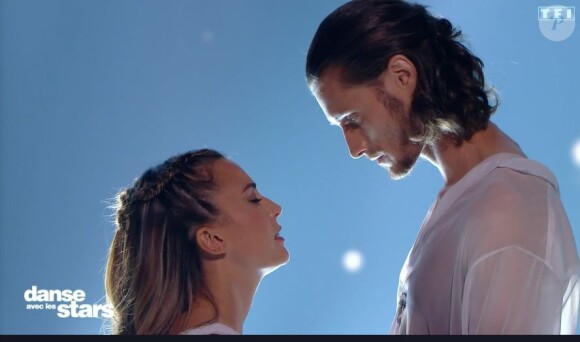 Jean-Baptiste Maunier et Inès Vandamme lors du premier prime de "Danse avec les stars 2021", le 17 septembre, sur TF1