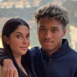 Coralie Porrovechio, ex-candidate de télé-réalité vue dans "Secret Story", est désormais heureuse avec son compagnon Boubacar Kamara qui est également le père de son fils Leeroy et de leur futur bébé.