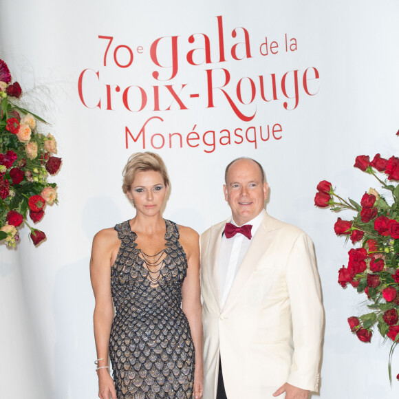 Le prince Albert II de Monaco et la princesse Charlene de Monaco - 70ème édition du gala de la Croix Rouge monegasque à Monaco le 27 juillet 2018. © Pierre Villard/Le Palais Princier/Monte-Carlo-SBM via Bestimage