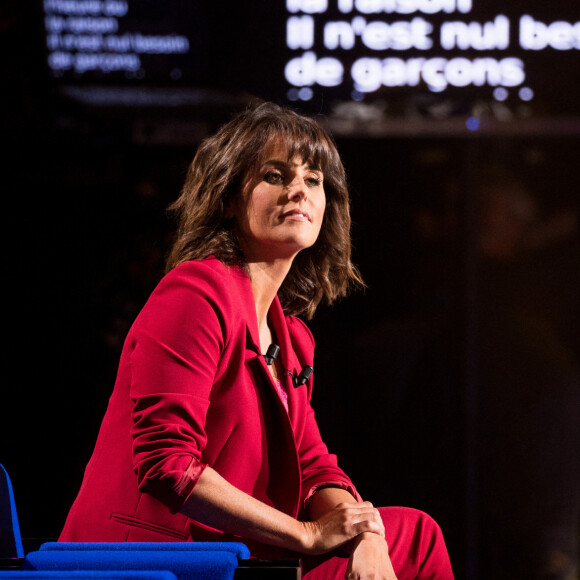 Faustine Bollaert - Enregistrement de l'émission "La boite à secrets" N°2 qui sera diffusée le 20 décembre sur France 3 en prime time. Le 8 octobre 2019 © Tiziano Da Silva / Bestimage