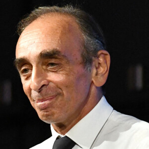 Eric Zemmour est à Nice, le 18 septembre 2021, pour présenter son nouveau livre : La France n'a pas dit son dernier mot. Au Palais des Congrès Acropolis de Nice, mille deux cents lecteurs sont venus écouter puis échanger avec le polémiste Eric Zemmour. © Bruno Bebert/Bestimage