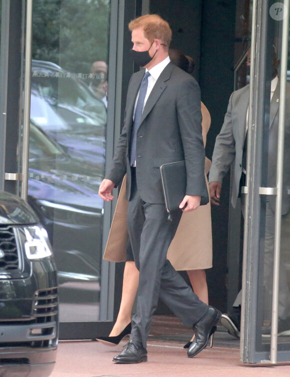 Le prince Harry et Meghan Markle quittent le 50 United Nations Plaza à New York, le 23 septembre 2021. 