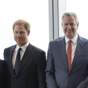 Le prince Harry et sa femme Meghan Markle visitent le One World Trade Center à New York, le 23 septembre 2021.