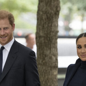 Le prince Harry et sa femme Meghan Markle visitent le One World Trade Center à New York, le 23 septembre 2021.