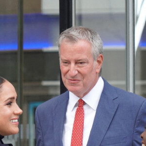 Le prince Harry et sa femme Meghan Markle visitent le One World Trade Center à New York, le 23 septembre 2021.