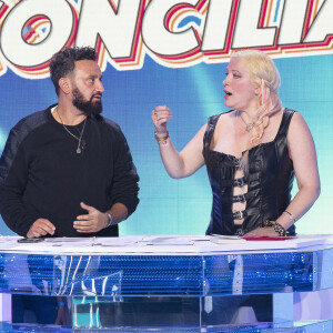 Exclusif - Loana Petrucciani, Cyril Hanouna - "Touche Pas à Mon Poste" présentée par Cyril Hanouna avec Loana Petrucciani et Eryl Prayer, diffusée en direct le 23 Septembre 2021 sur C8 © Jack Tribeca / Bestimage
