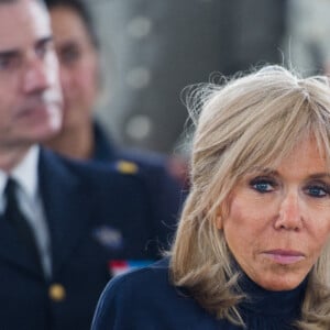 Brigitte Macron, Florence Parly, Geneviève Darrieussecq et Sophie Cluzel - Défilé de "Victoire, on défile !" du styliste Fabio Porliod à l'Hôtel des Invalides à Paris. Le 29 septembre 2021. © Nathan Lainé/Bestimage