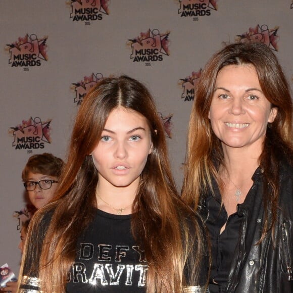 Véronika Loubry et sa fille Thylane Blondeau - Arrivées à la 17ème cérémonie des NRJ Music Awards 2015 au Palais des Festivals à Cannes, le 7 novembre 2015. © Rachid Bellak/Bestimage