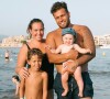 Kelly Helard avec Neymar et leurs enfants Lyana et Lyam