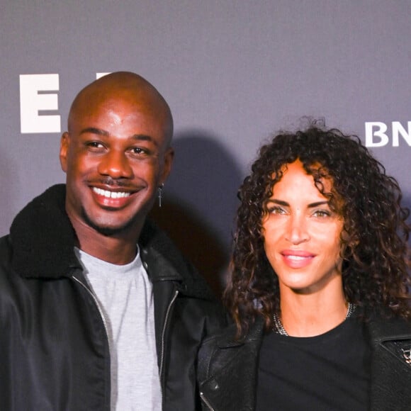 Noemie Lenoir avec un ami - Avant-première du film "Eiffel" au Grand Rex à Paris le 10 octobre 2021 © Coadic Guirec / Bestimage