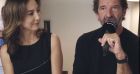 Stéphane de Groodt et Elsa Zylberstein, du film "Tout nous sourit", en interview pour Purepeople.com. Octobre 2021