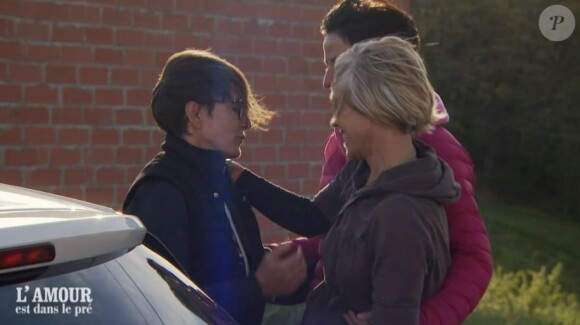 Delphine et ses prétendantes Ghislaine et Christelle dans l'épisode de "L'amour est dans le pré 2021" du 18 octobre, sur M6