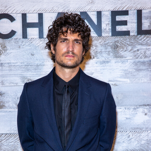 Louis Garrel au photocall du dîner "Chanel" lors du 46ème Festival du Cinéma Américain de Deauville, le 11 septembre 2020. © Olivier Borde/Bestimage 