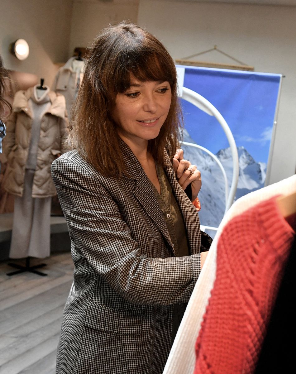 Laurie Cholewa, Sandrine Quétier - Damart lance une collection capsule avec YUJ (1ère marque de vêtements de yoga Française éco-responsable) à Paris le 12 octobre 2021. © Veeren/Bestimage