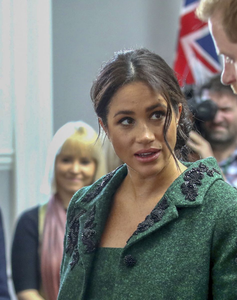 Meghan Markle (enceinte de son fils Archie) et le prince Harry assistent à une activité jeunesse le Jour du Commonwealth à la Maison du Canada le 11 mars 2019 à Londres.