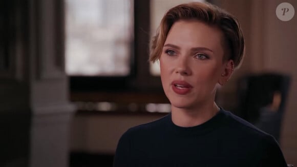 Scarlett Johansson émue aux larmes dans l'émission "Finding Your Roots". Los Angeles. Le 15 juillet 2021.