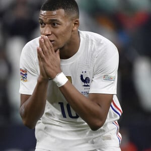 Kylian Mbappe de l'équipe de France - Match de football en ligue des Nations : La France bat la Belgique 3-2 au Juventus Stadium à Turin le 8 octobre 2021. © Inside/Panoramic/Bestimage