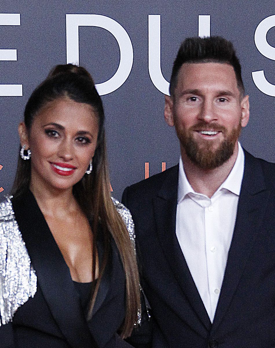 Lionel Leo Messi et sa femme Antonella Roccuzzo à la première du spectacle "Messi X Cirque du Soleil" à Barcelone, le 10 octobre 2019.