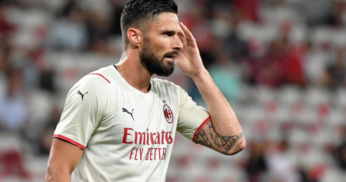 Olivier Giroud Match Nul Entre Ogc Nice Et Milan Ac 1 1 à Lissue De La Rencontre Amicale