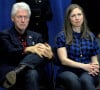Bill Clinton et sa fille Chelsea - Hillary Clinton en meeting pour la campagne "Get Out to Caucus" à Cedar Rapids dans l'Iowa