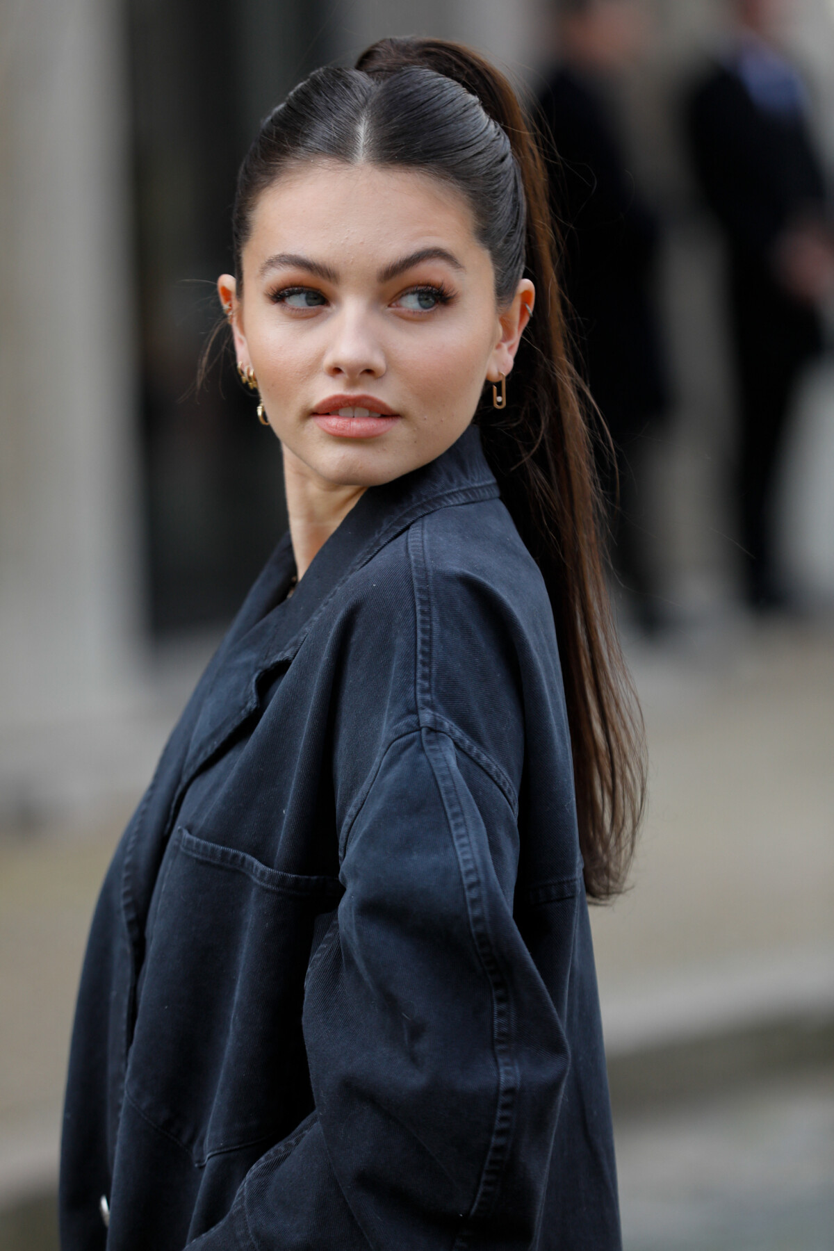 Vidéo : Thylane Blondeau - Arrivées au défilé Miu Miu collection prêt-à