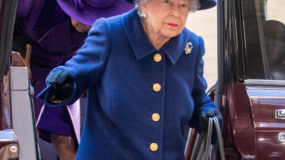 Elizabeth II malade : Contrainte au repos forcé, la reine annule un voyage officiel