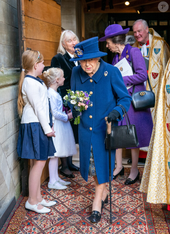 La reine Elizabeth II d'Angleterre et la princesse Anne arrivent à un service d'action de grâce à l'abbaye de Westminster pour marquer le centenaire de la Royal British Legion, à Londres, Royaume Uni, le 12 octobre 2021. 