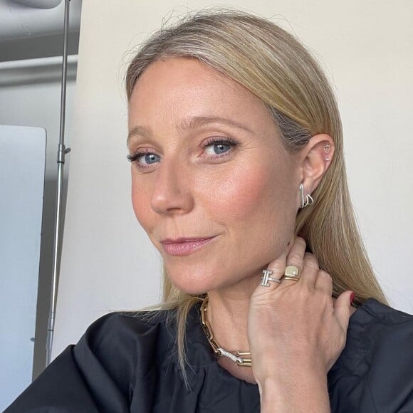 Gwyneth Paltrow : son fils de 15 ans fière d'elle... et de ses vibros !
