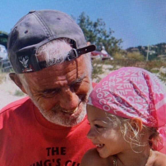 Jean-Paul Belmondo et sa fille Stella sur Instagram. Le 11 septembre 2021.